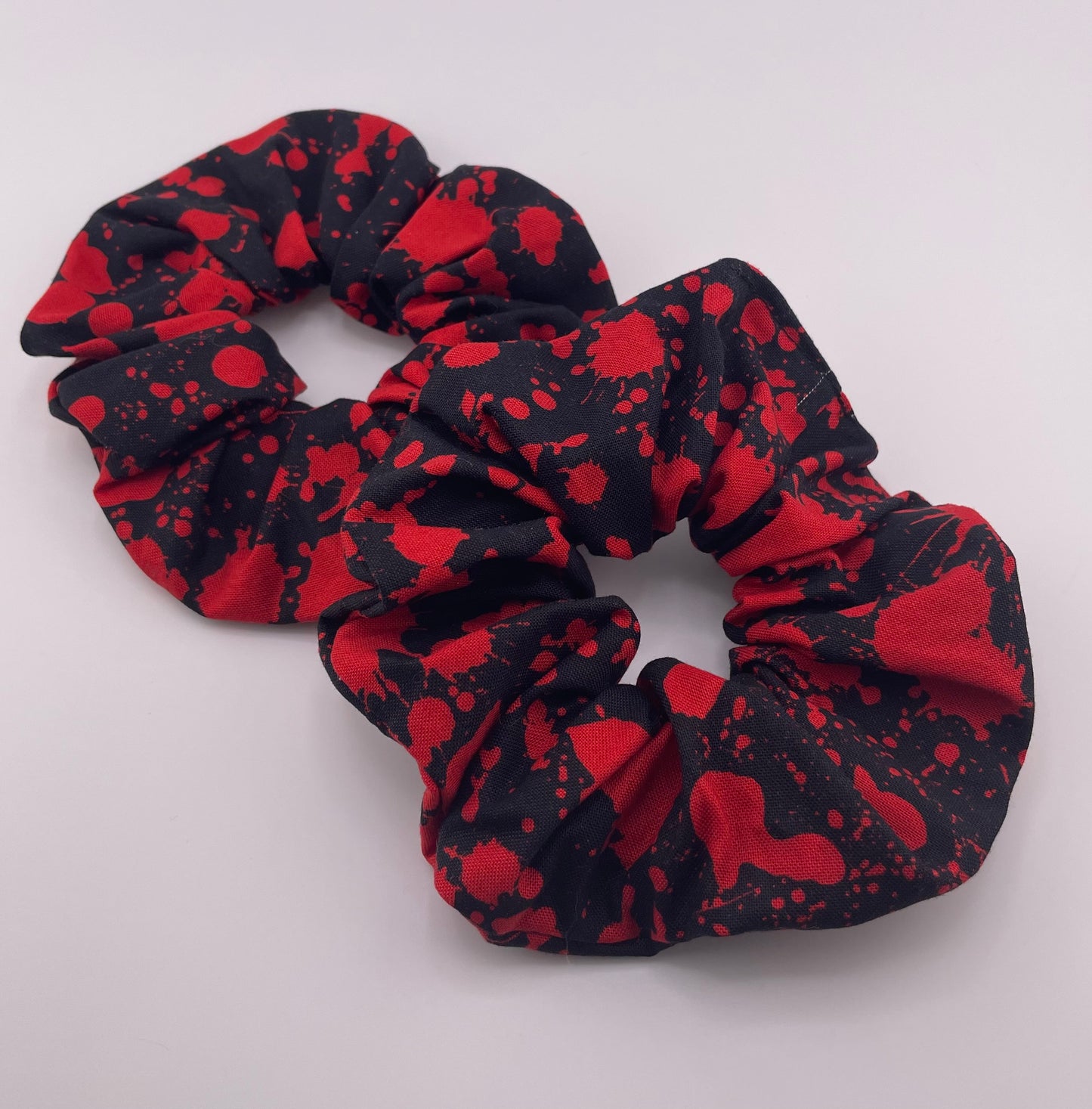 Blood splatter scrunchie - Black and red