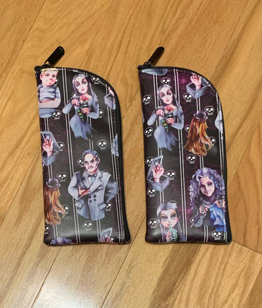 Spooky family soft glasses case