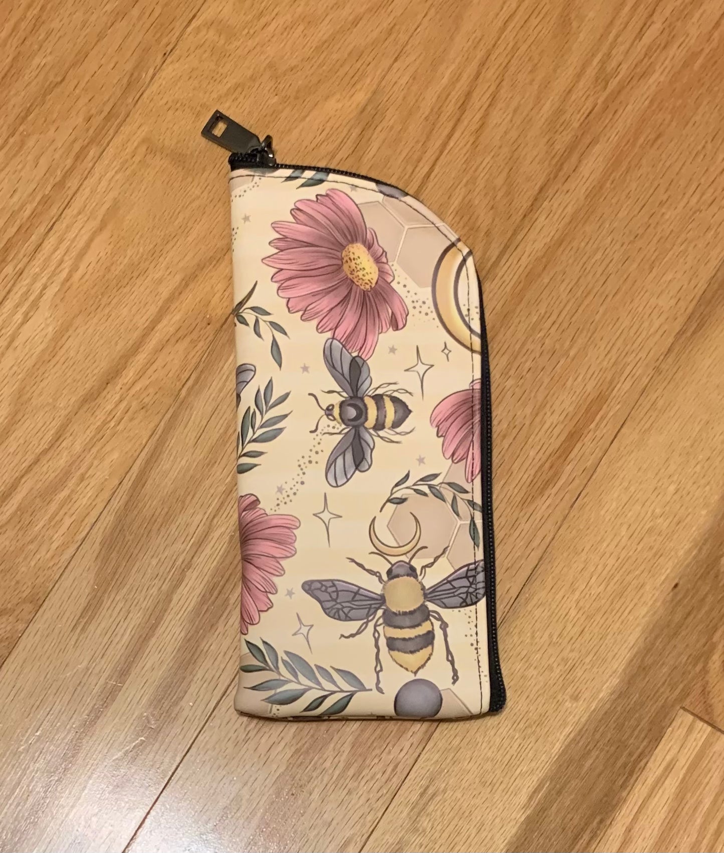 Bee floral moons soft glasses case