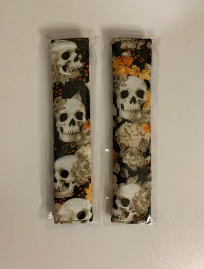 Fall skull seatbelt cover